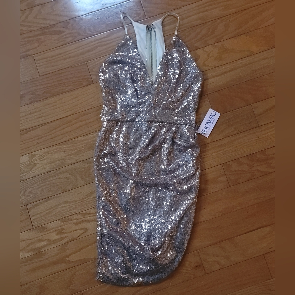 NWT Showpo Sequin Dress 8 - Picture 6 of 9